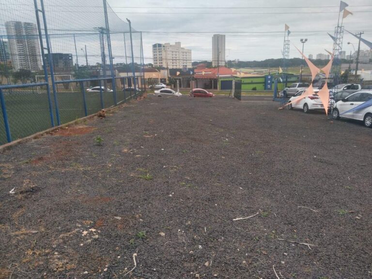 Terreno Comercial para aluguel no Jardim Palma Travassos: