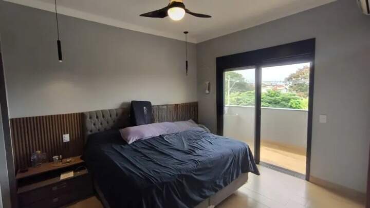 Casa em Condomínio à venda no Vila do Golfe: