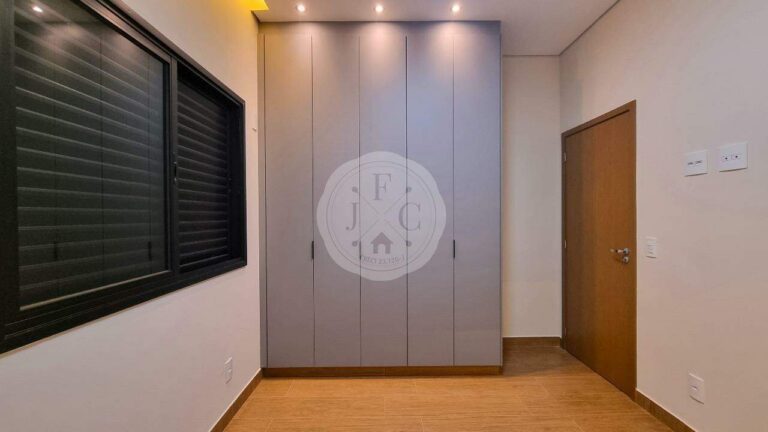 Casa em Condomínio à venda no Reserva San Pedro: