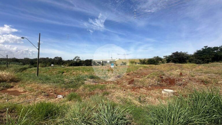 Terreno à venda no City Ribeirão: