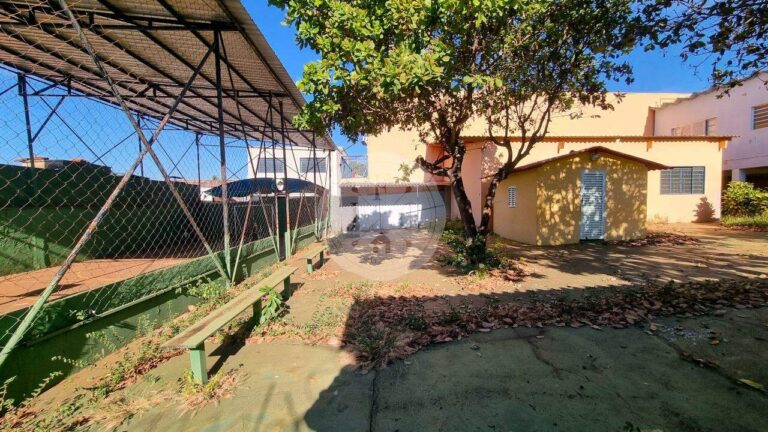 Casa Comercial à venda no Jardim Paulistano: