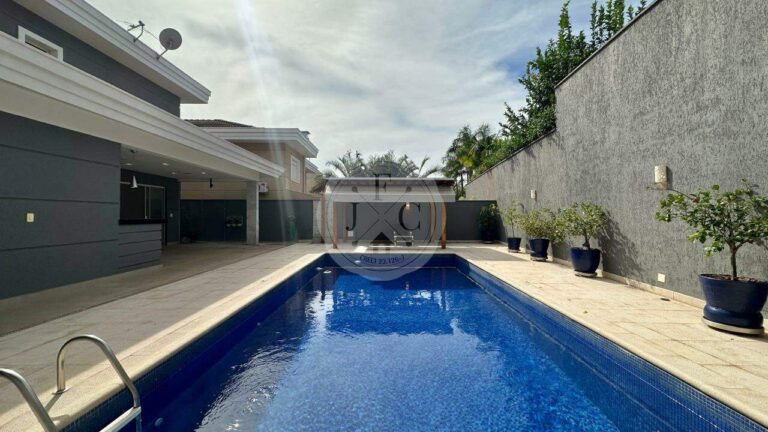 Casa em Condomínio à venda no Vila do Golfe: