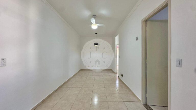 Casa em Condomínio à venda no Jardim dos Gerânios: