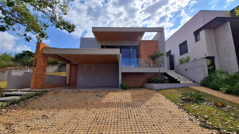 Casa em Condomínio à venda no Residencial e Empresarial Alphaville: