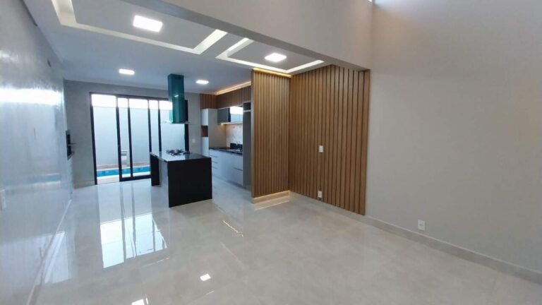 Casa em Condomínio à venda no Real Sul: