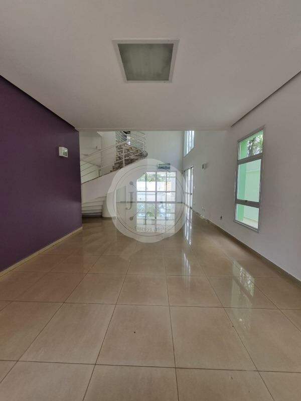 Casa em Condomínio à venda no Jardim Irajá: