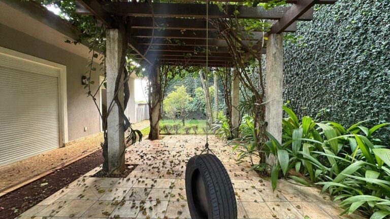 Casa em Condomínio à venda no Bonfim Paulista: