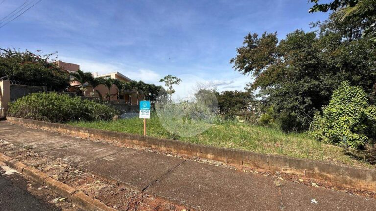 Terreno à venda no Ribeirânia: