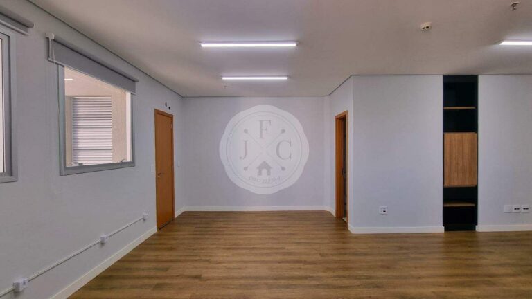 Sala Comercial à venda no Jardim Botânico: