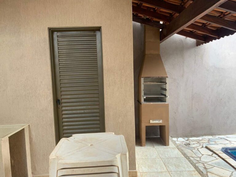 Casa à venda no Ribeirânia: Espa o gourmet