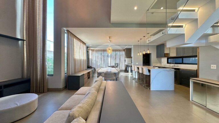 Casa em Condomínio para aluguel no Vila do Golfe: