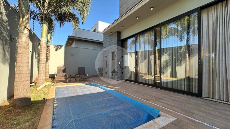 Casa em Condomínio para aluguel no Vila do Golfe: