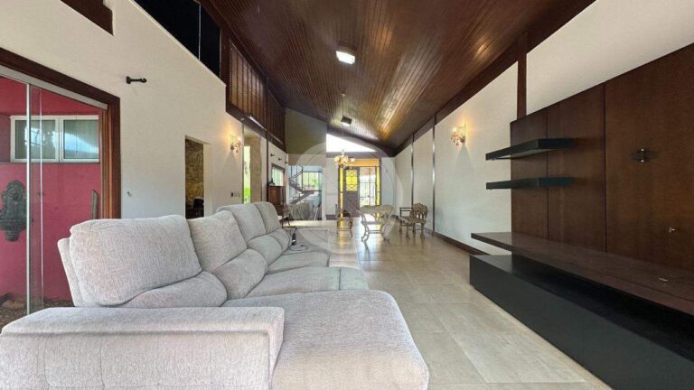 Casa em Condomínio à venda no Bonfim Paulista: