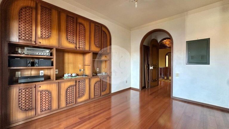 Casa para aluguel no Alto da Boa Vista: