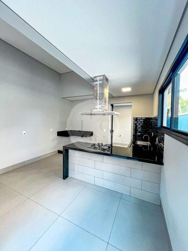 Casa em Condomínio à venda no Royal Park: