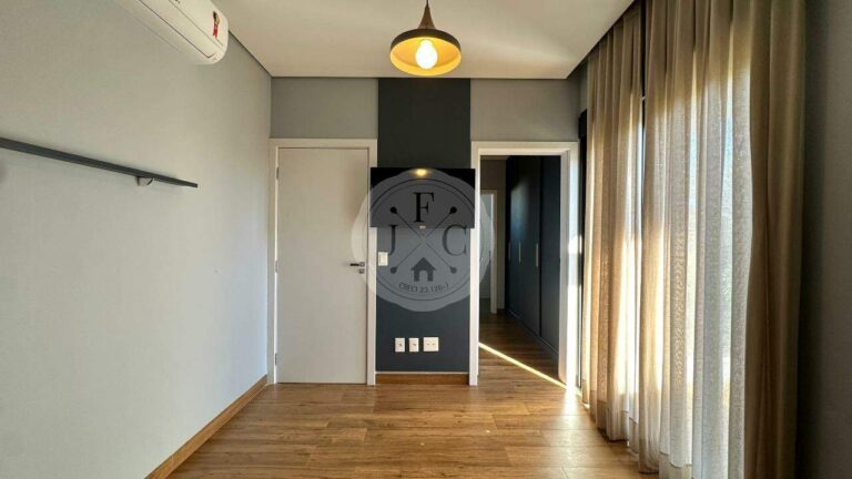 Casa em Condomínio para aluguel no Vila do Golfe: