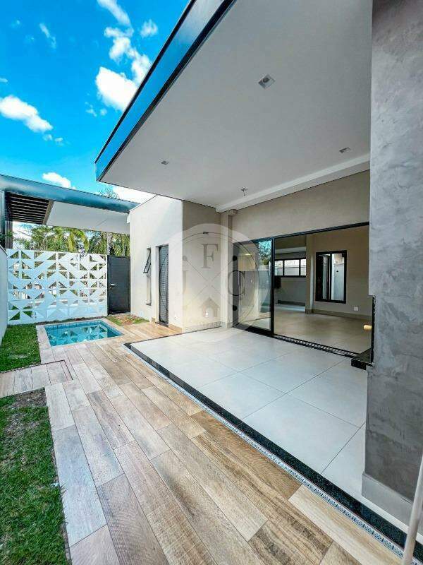 Casa em Condomínio à venda no Royal Park: