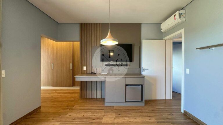 Casa em Condomínio para aluguel no Vila do Golfe: