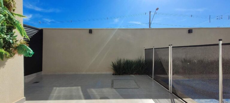 Casa em Condomínio à venda no Vila do Golfe: piscina