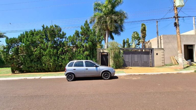 Casa em Condomínio à venda no Royal Park: