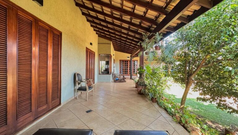 Casa em Condomínio à venda no Royal Park: