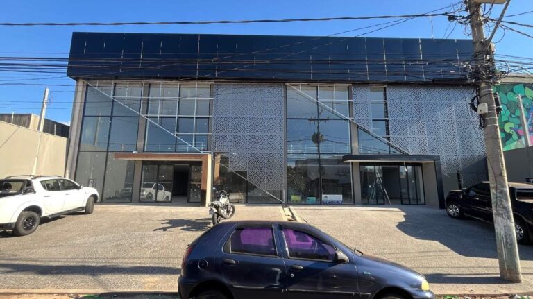 Prédio Comercial para aluguel no Jardim Sumaré: Fachada