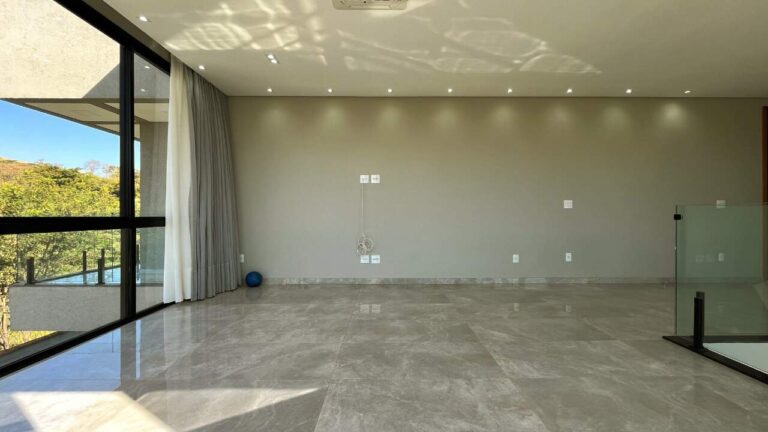 Casa em Condomínio à venda no Residencial e Empresarial Alphaville: sala de estar
