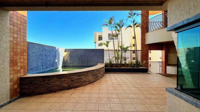 Apartamento Duplex à venda no Jardim Irajá: piscina