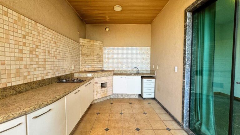 Apartamento Duplex à venda no Jardim Irajá: espa o gourmet