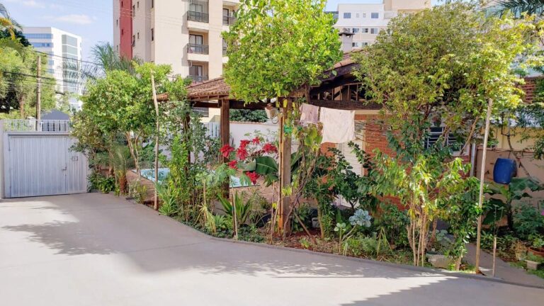 Casa à venda no Jardim Palma Travassos: Quintal