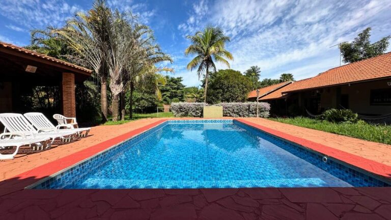 Chácara à venda no Parque São Sebastião: Piscina
