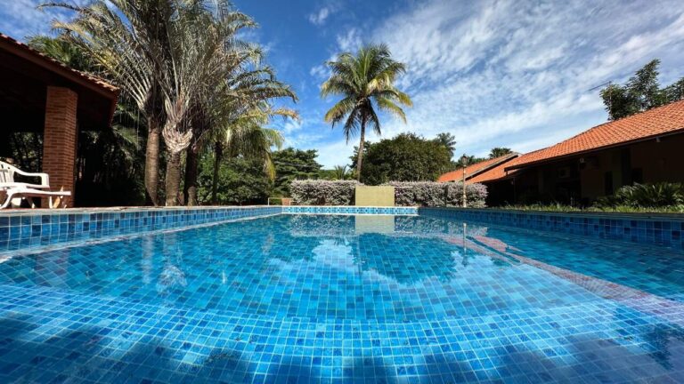 Chácara à venda no Parque São Sebastião: Piscina