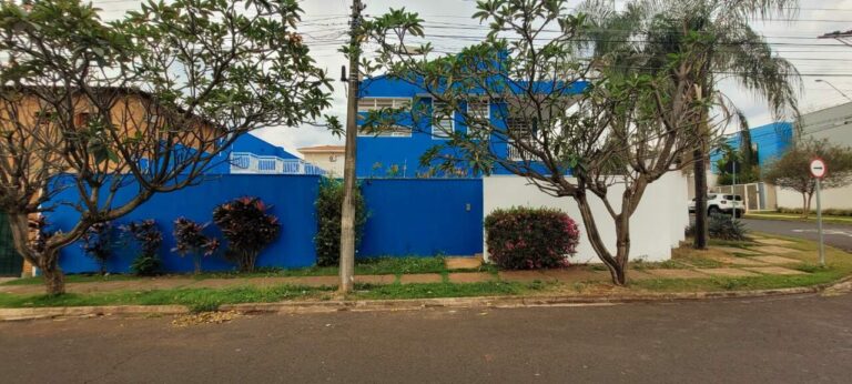 Casa à venda no Alto da Boa Vista: fachada