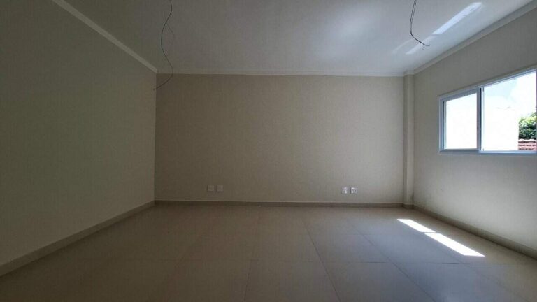 Sala Comercial para aluguel no Jardim Mosteiro: