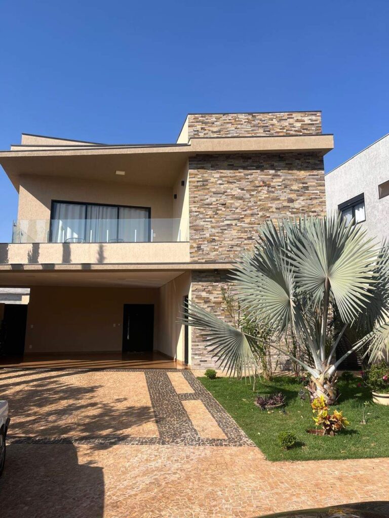 Casa em Condomínio à venda no Alto do Castelo: