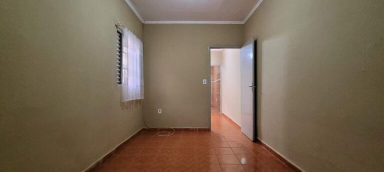 Casa à venda no Centro: dormit rio ed cula
