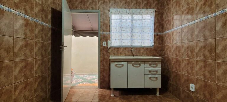 Casa à venda no Centro: cozinha ed cula