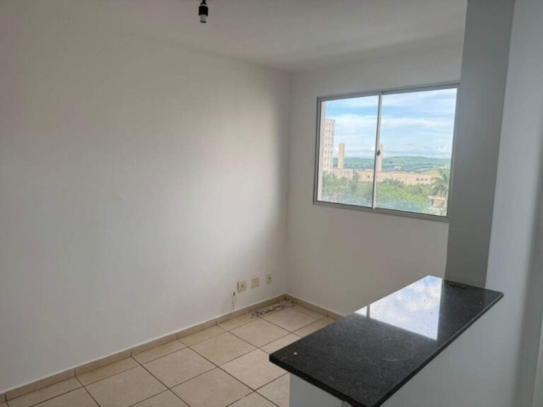 Apartamento à venda no Condomínio Mirante Sul: Sala