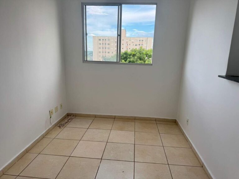 Apartamento à venda no Condomínio Mirante Sul: Sala