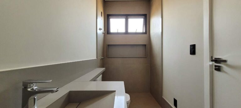 Casa em Condomínio para aluguel no Residencial e Empresarial Alphaville: su te 2