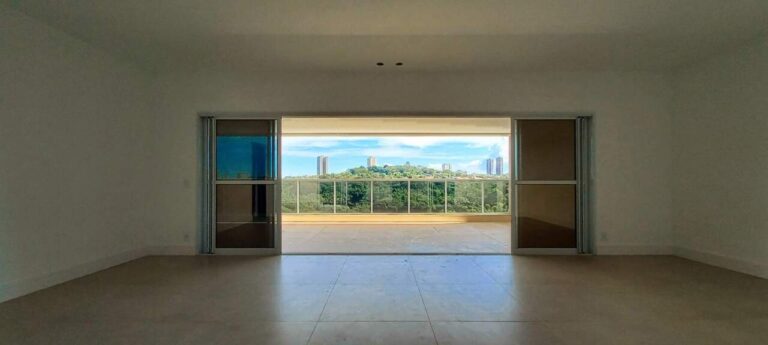 Apartamento à venda no Jardim Ilhas do Sul: Living