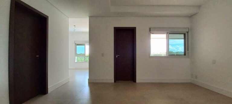 Apartamento à venda no Jardim Ilhas do Sul: Su te m ster