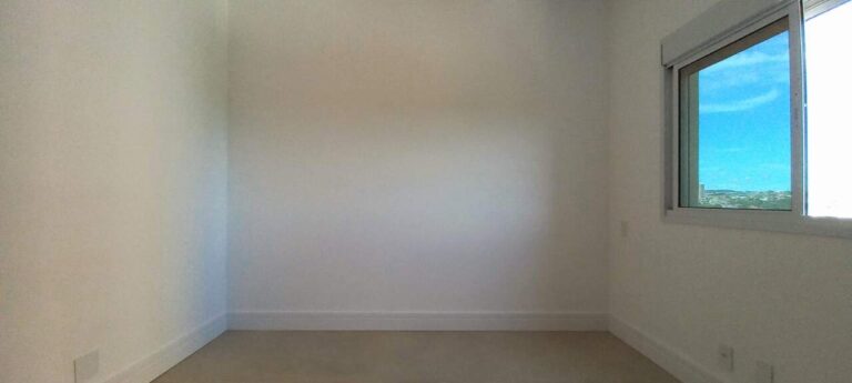 Apartamento à venda no Jardim Ilhas do Sul: Su te 2