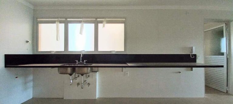 Apartamento à venda no Jardim Ilhas do Sul: Cozinha