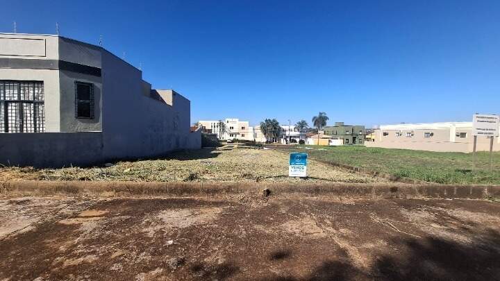 Terreno à venda no Parque Industrial Lagoinha: