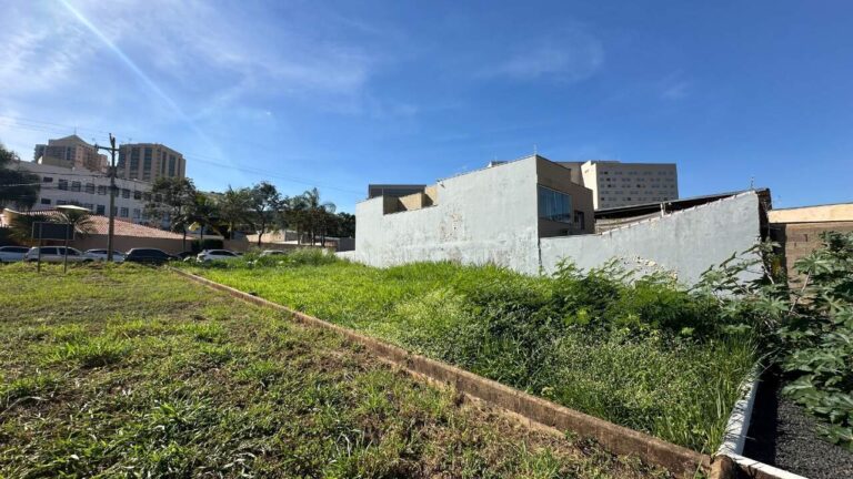 Terreno à venda no Parque Industrial Lagoinha: