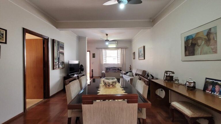 Casa à venda no Alto da Boa Vista: