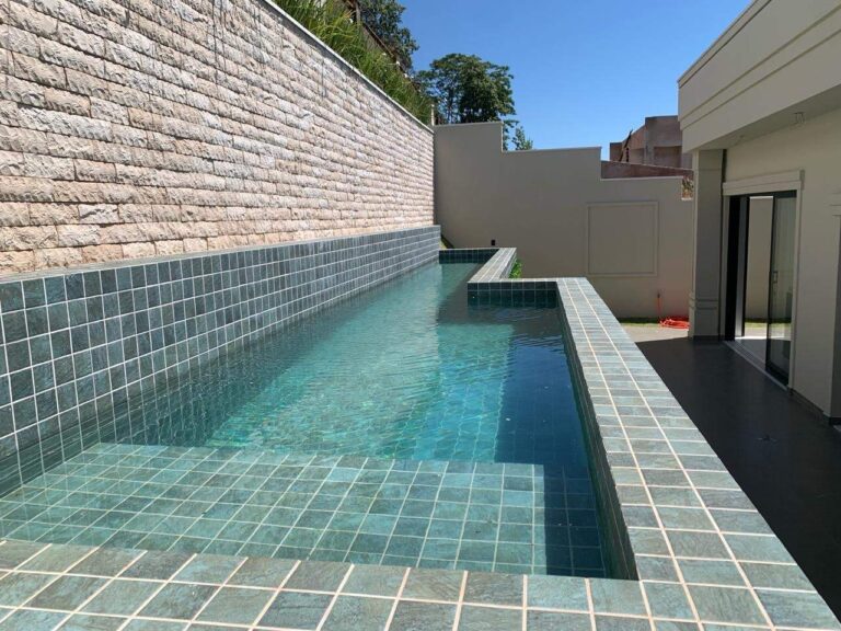 Casa em Condomínio à venda no Residencial e Empresarial Alphaville:
