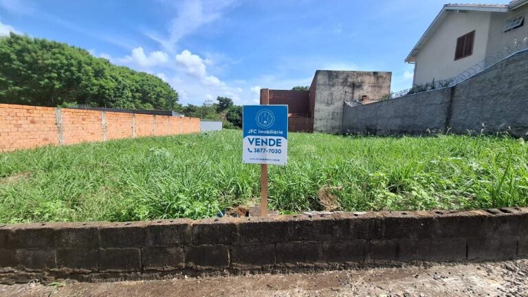 Terreno à venda no Residencial Flórida: