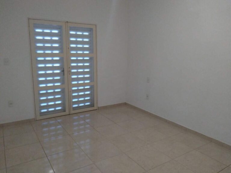 Casa à venda no City Ribeirão: Su te Master